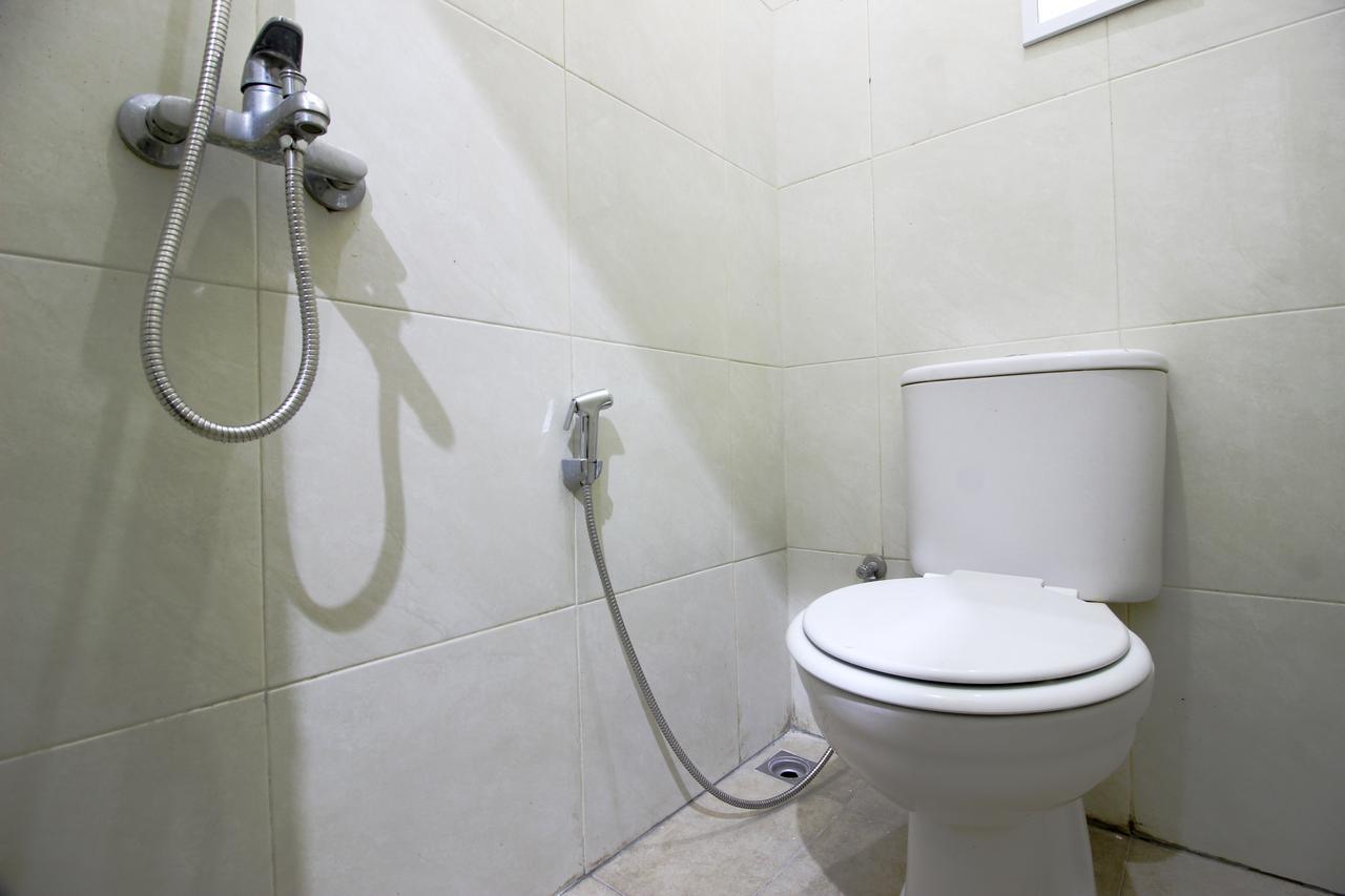 Reddoorz Plus Near Stie Ykpn 2 Maguwo Екстер'єр фото
